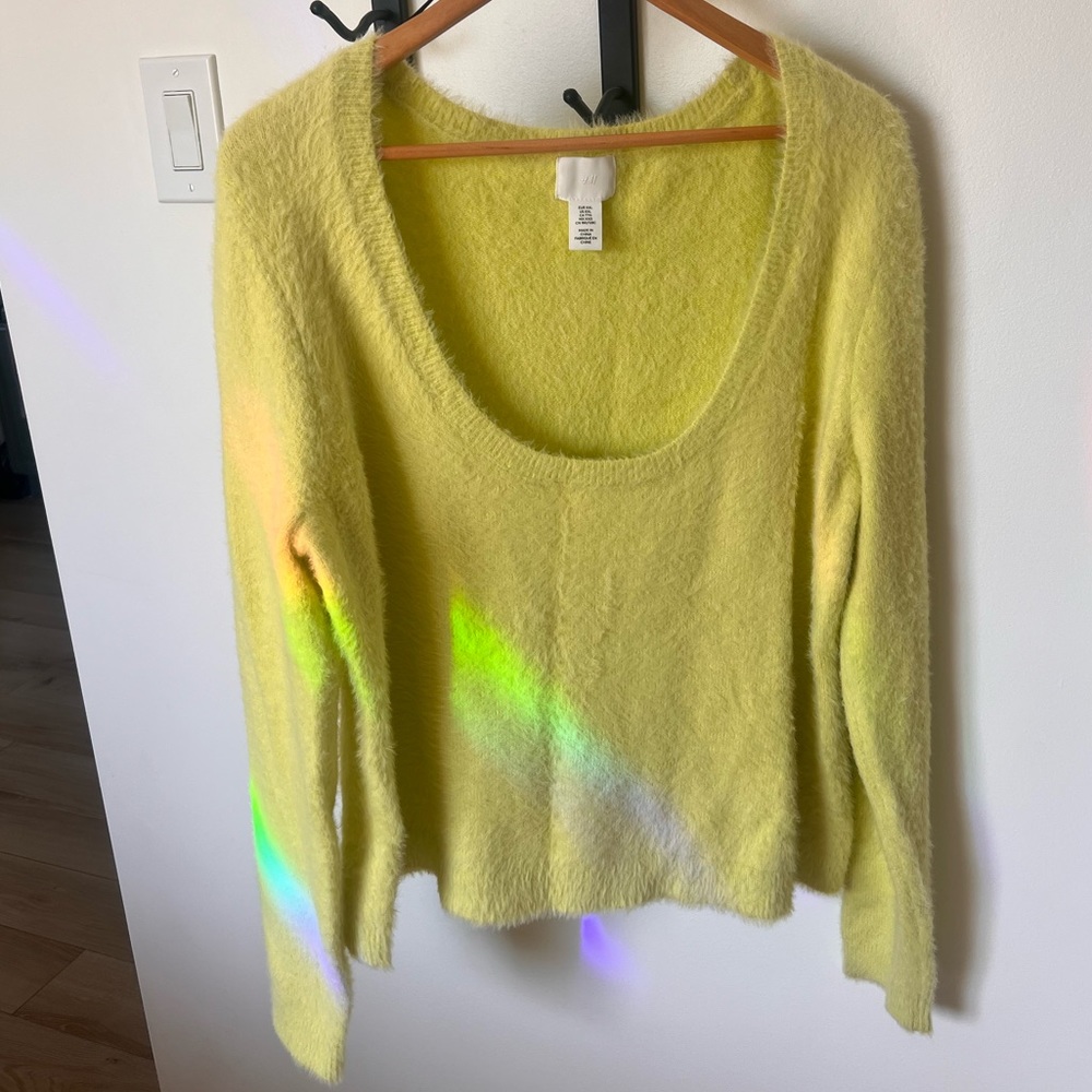 COPY - H&M Sweater.